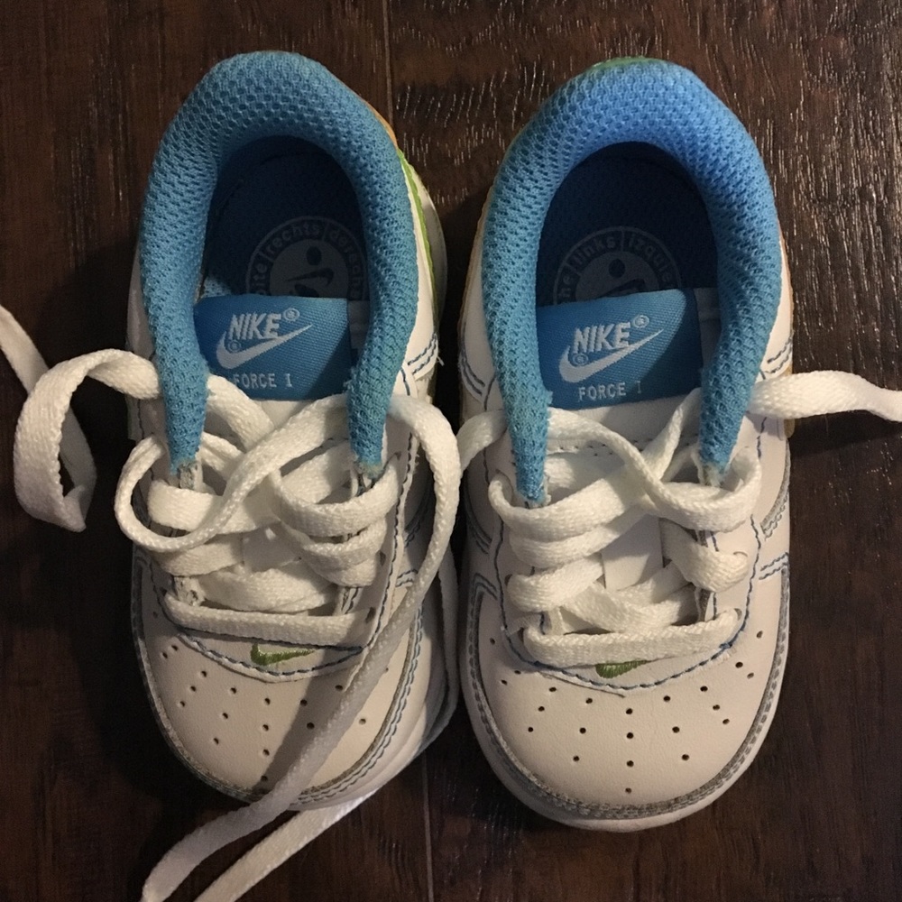Baby kids Nike Force 1 shoes